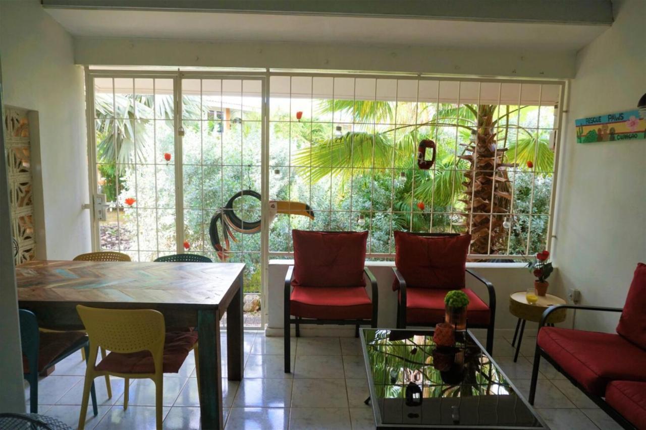 Seru Coral Apartment Виллемстад Экстерьер фото